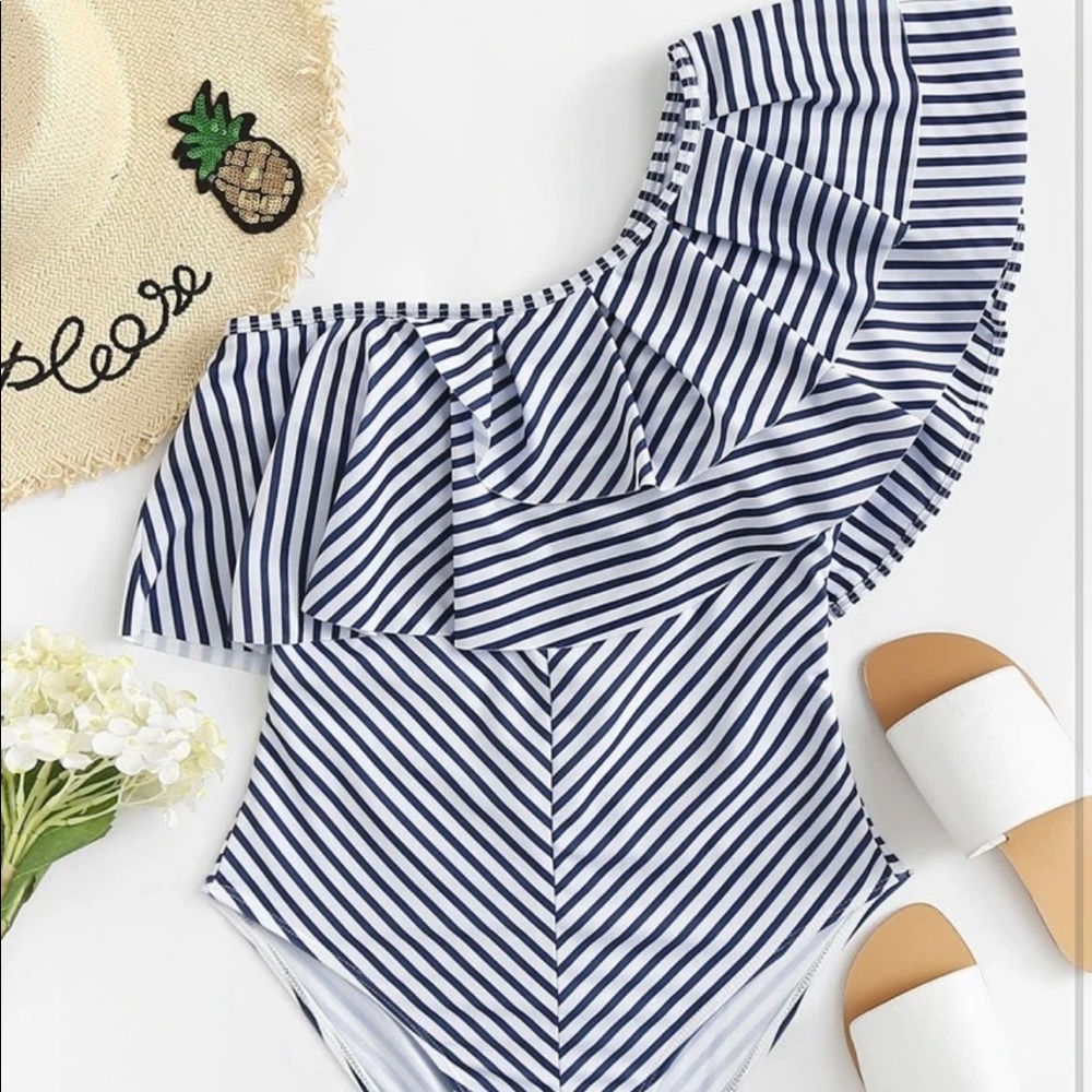 One shoulder, ruffled navy blue striped swimsuit